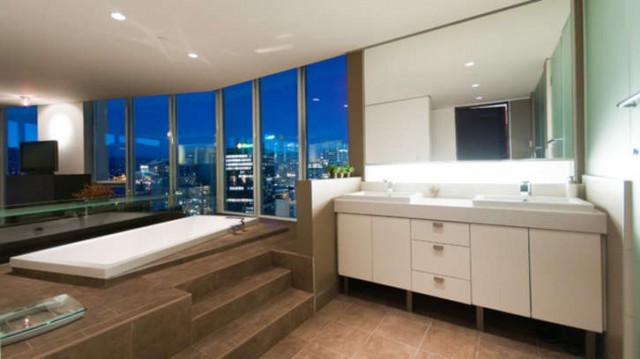 GREAT ESTATE: COAL HARBOUR FLATIRON BUILDING PENTHOUSE (VANCOUVER) Coal Harbour Flatiron Building6 GREAT ESTATE: COAL HARBOUR FLATIRON BUILDING PENTHOUSE (VANCOUVER)