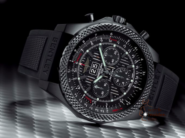 Breitling-Bentley-6.75-Midnight-Carbon